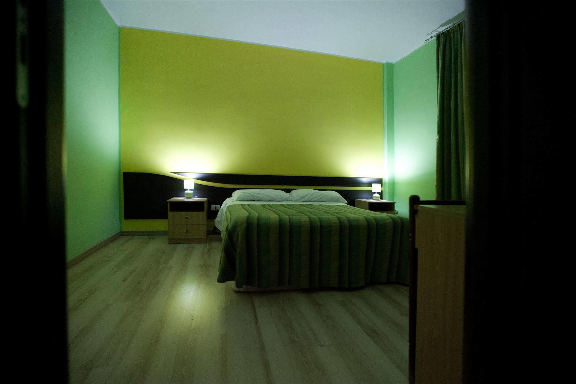 סן לוצ'ידו Hotel Cliche מראה חיצוני תמונה