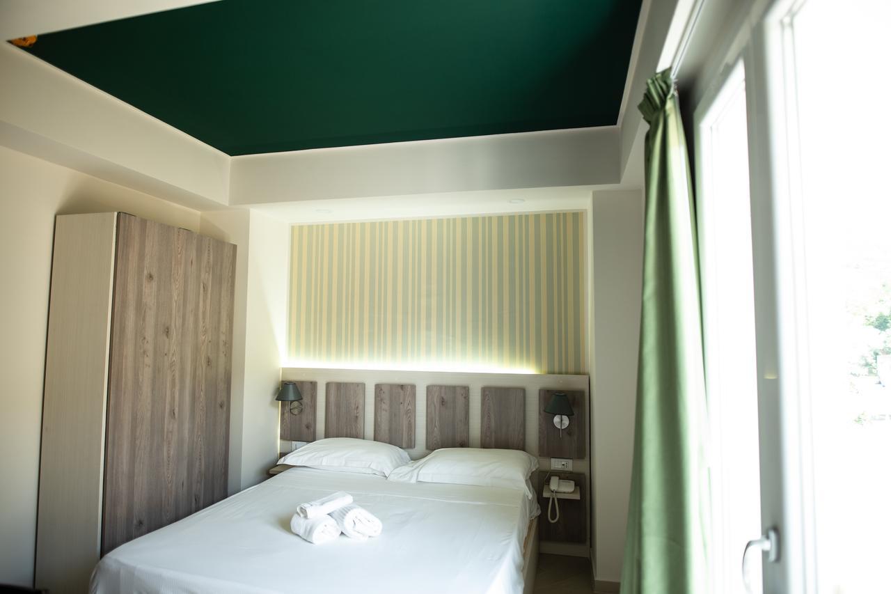 סן לוצ'ידו Hotel Cliche מראה חיצוני תמונה